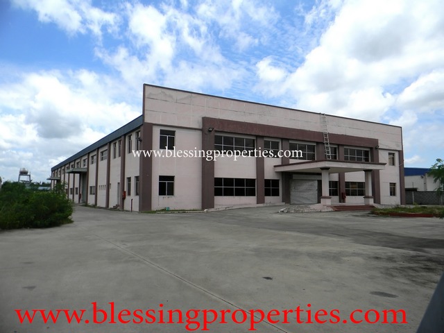 Warehouse For Lease inside Industrial Park Near Hochiminh City