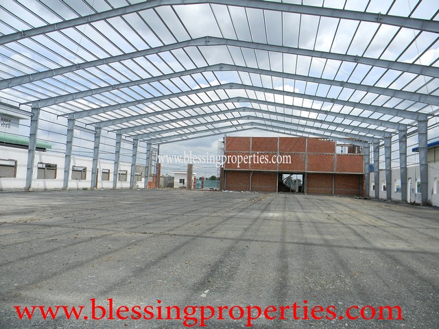 Huge Factory For Rent inside Industrial Park in Binh Duong